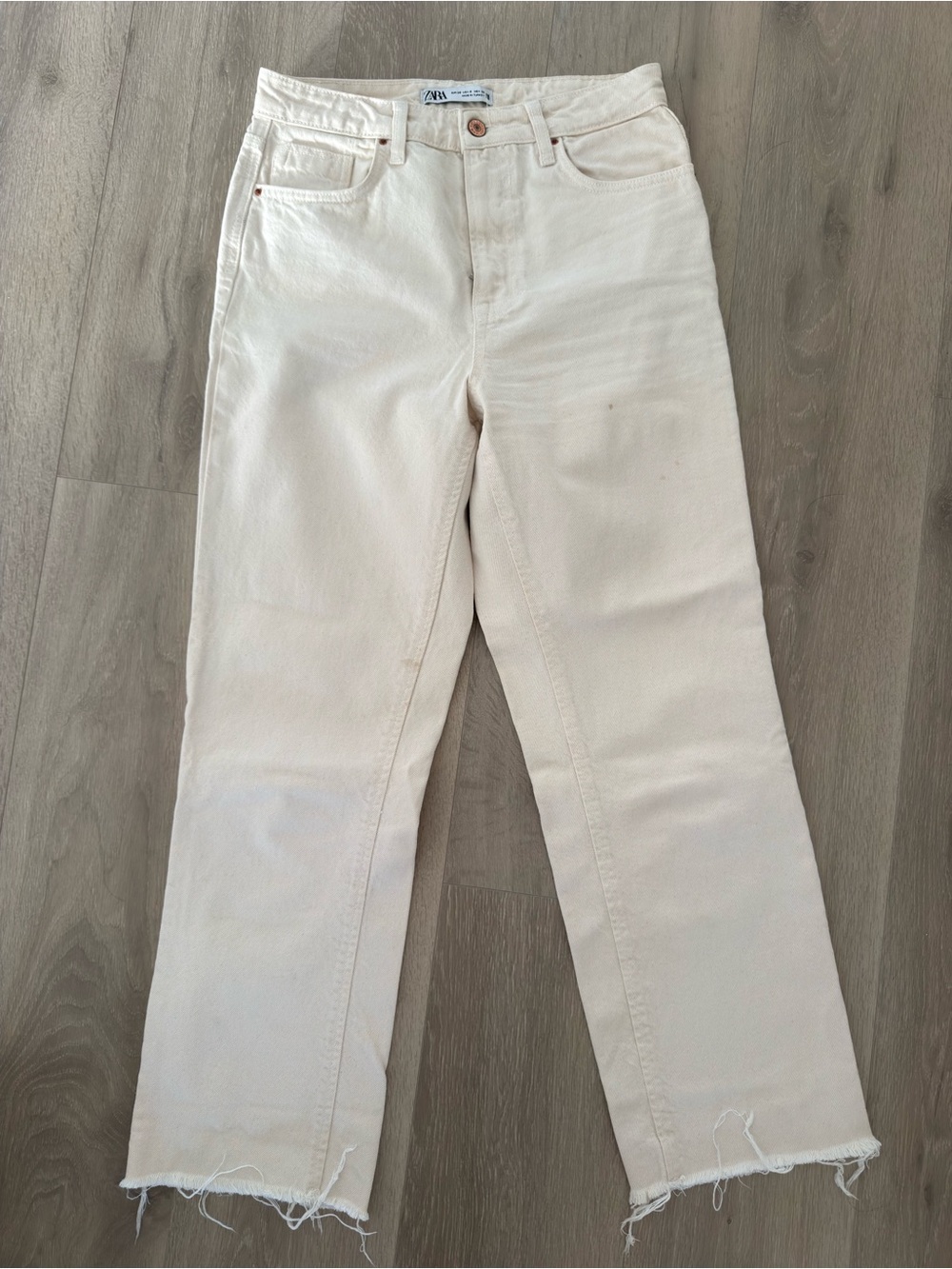 Zara Women's Off-White Straight-Leg Jeans